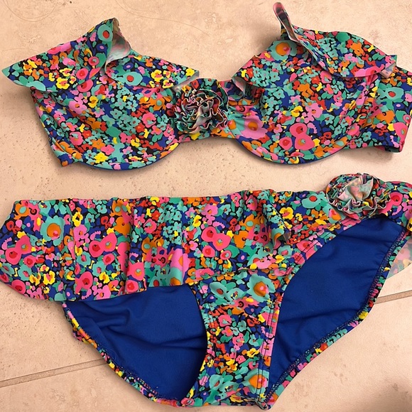 Xhilaration Other - Swim two piece